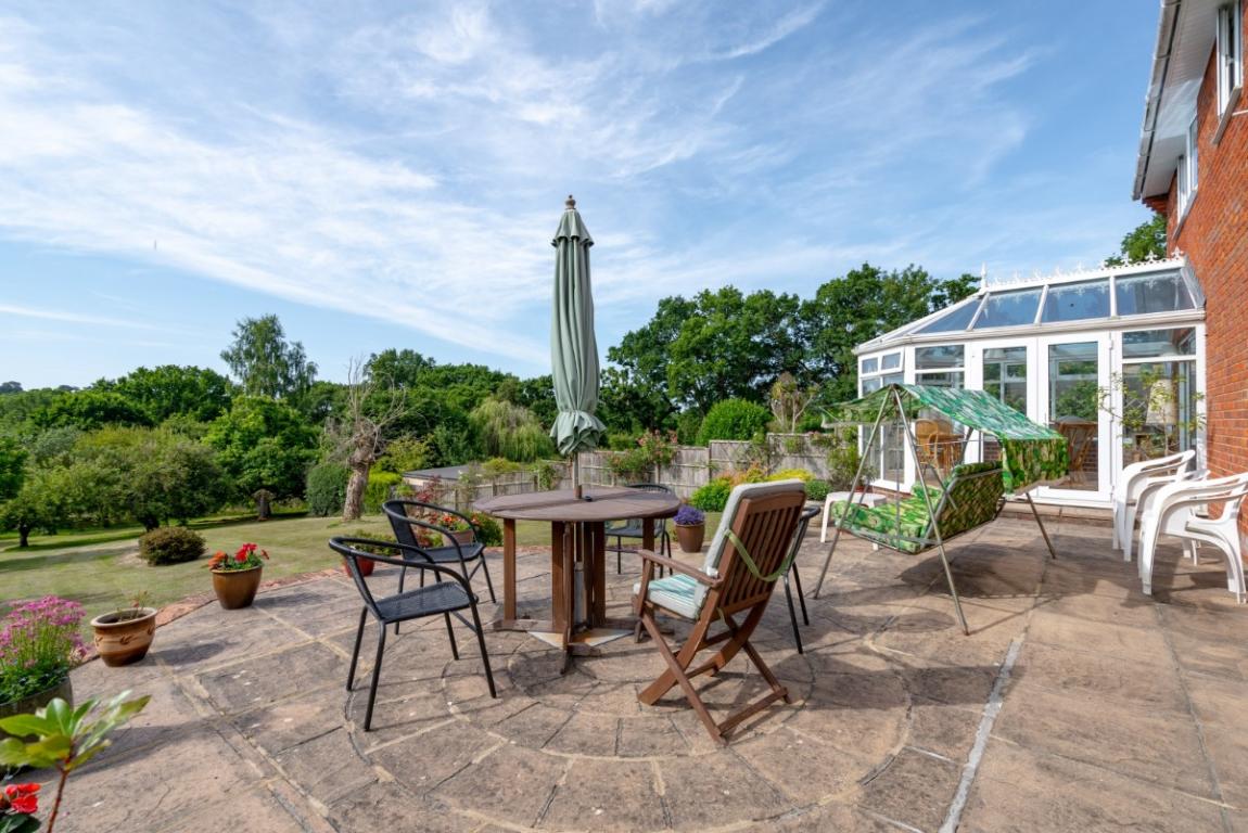 Image: 31 Furzehill Wimborne Dorset Furzehill