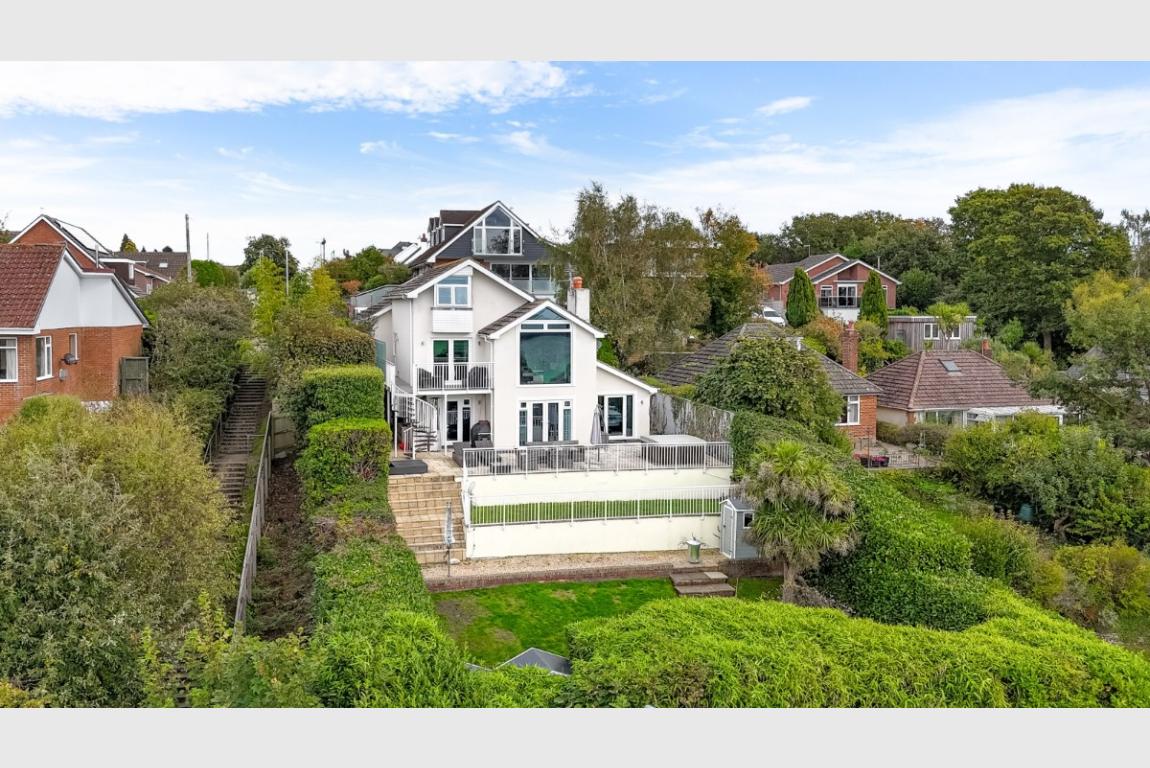 Image: 1 Corfe View Road Wimborne Dorset Corfe Mullen