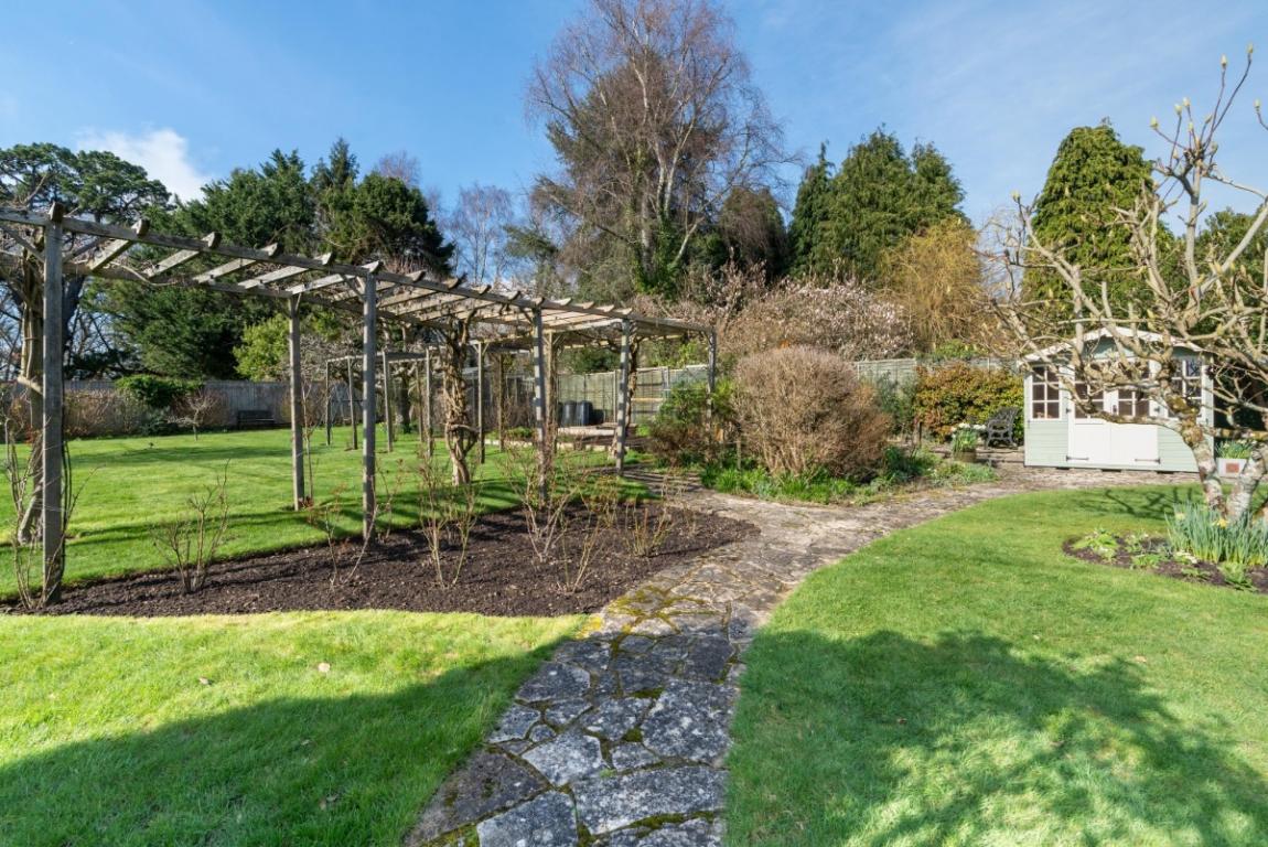 Image: 22 Furzehill Wimborne Dorset Furzehill