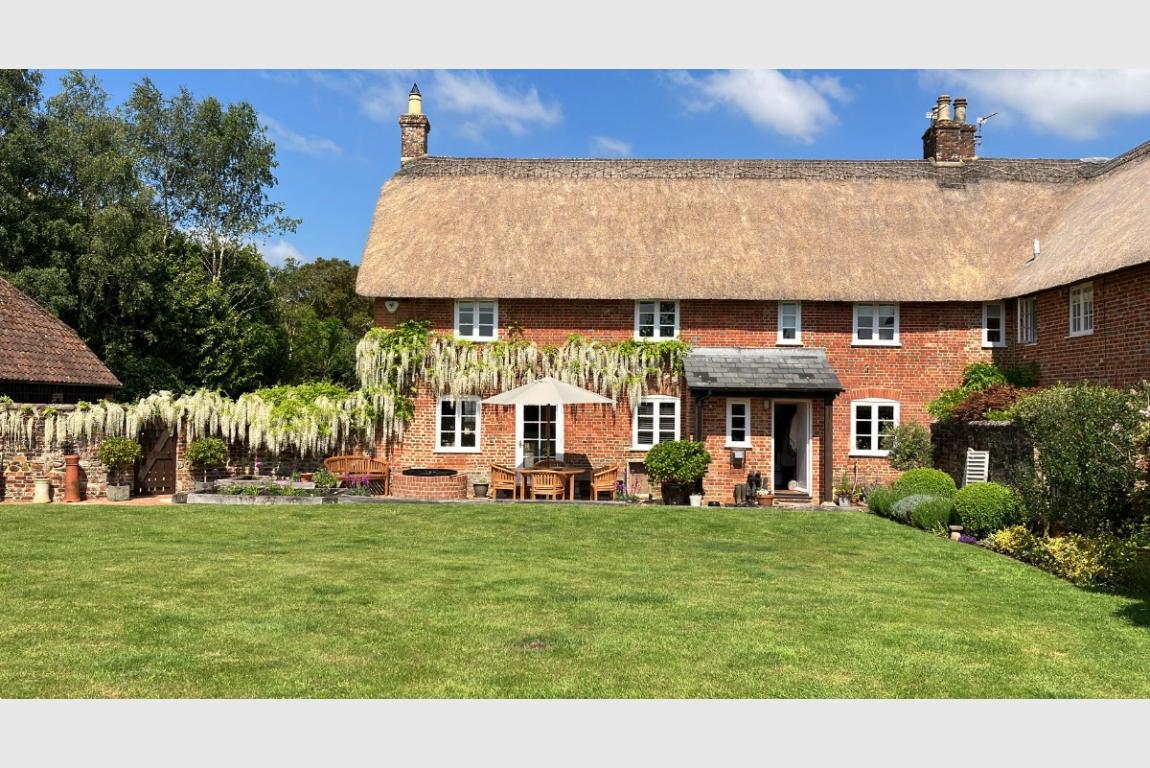 Image: 34 Westworth Farm Wimborne Dorset Edmondsham