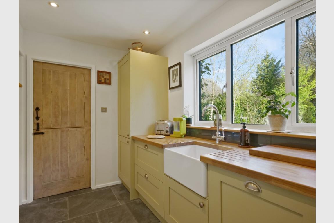 Image: 7 Gussage All Saints Wimborne Dorset Gussage All Saints