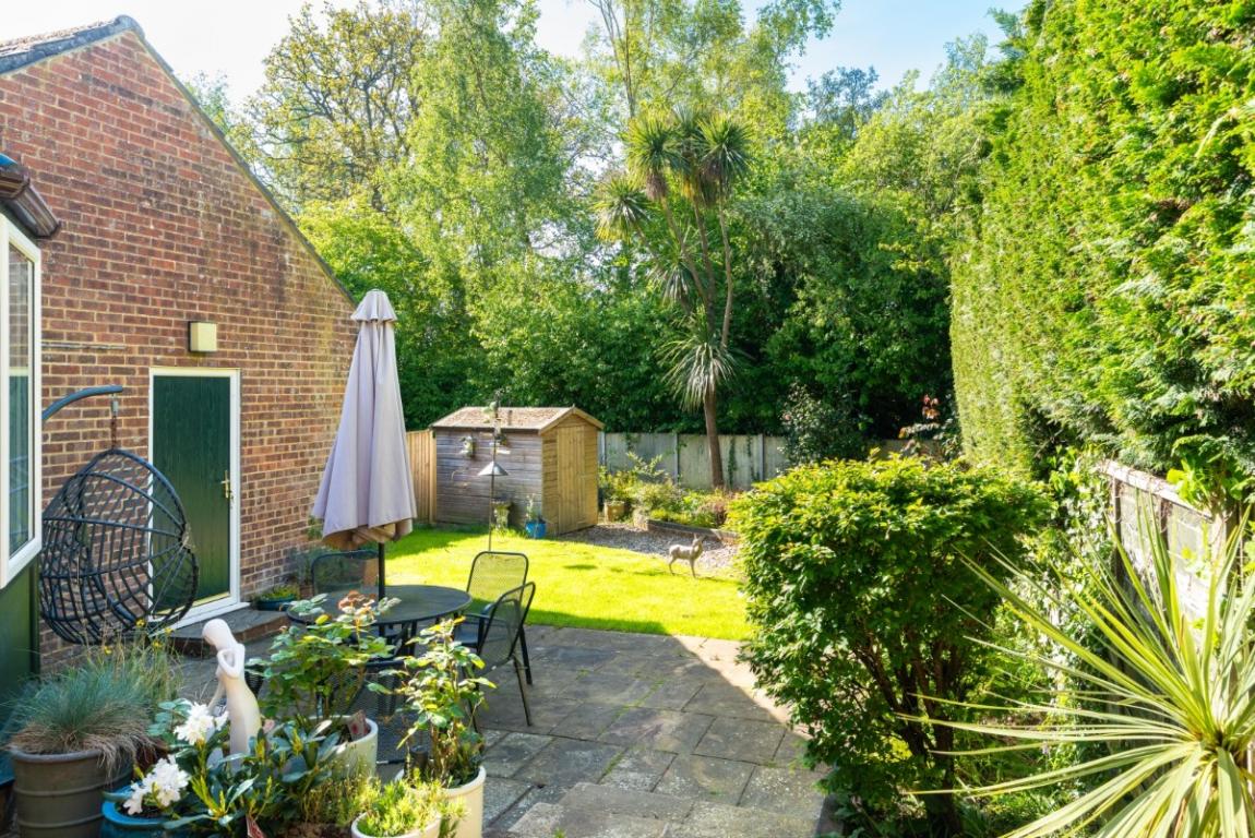 Image: 3 Canford View Drive Wimborne Dorset Colehill