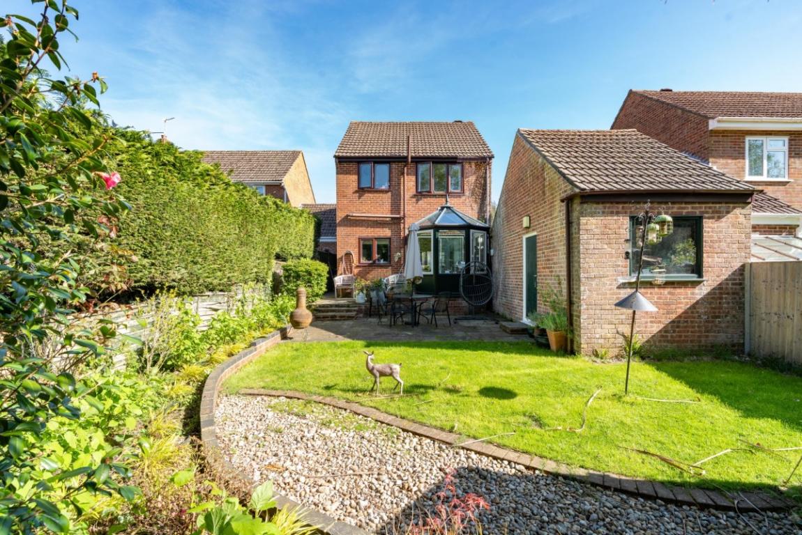 Image: 2 Canford View Drive Wimborne Dorset Colehill