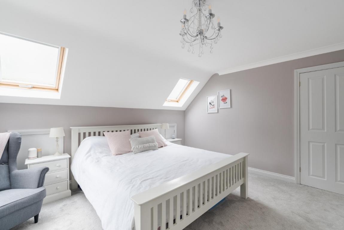 Image: 17 Blythe Road Wimborne Dorset Corfe Mullen